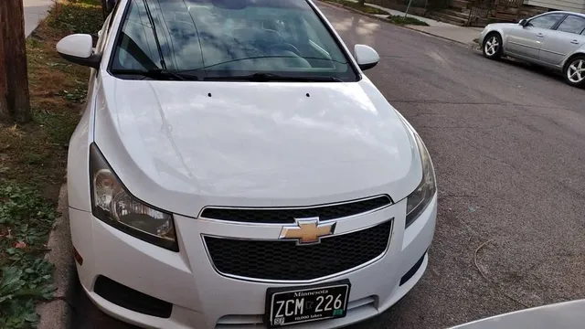2012 Chevrolet Cruze LT Sedan