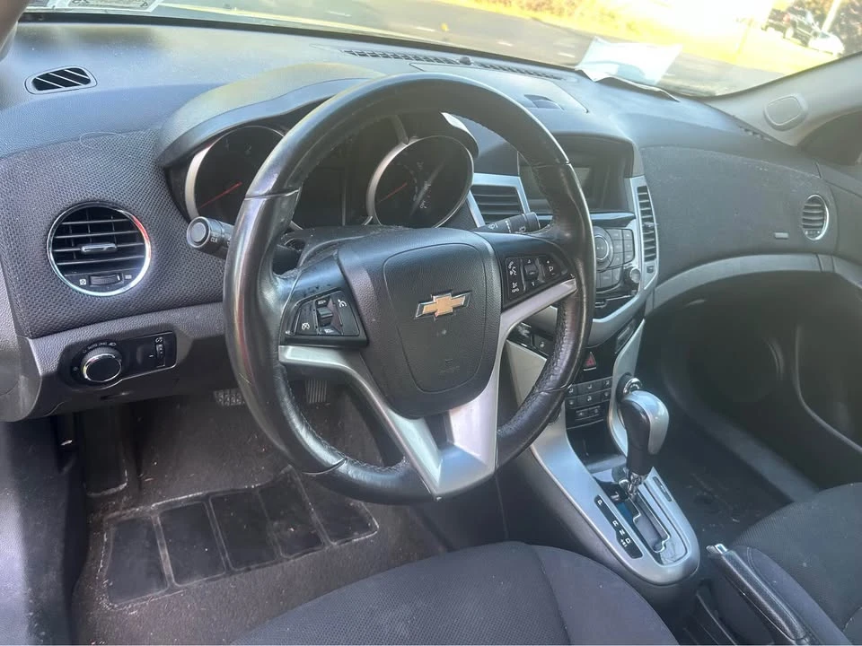 2012 Chevrolet Cruze - Image 7 of 9