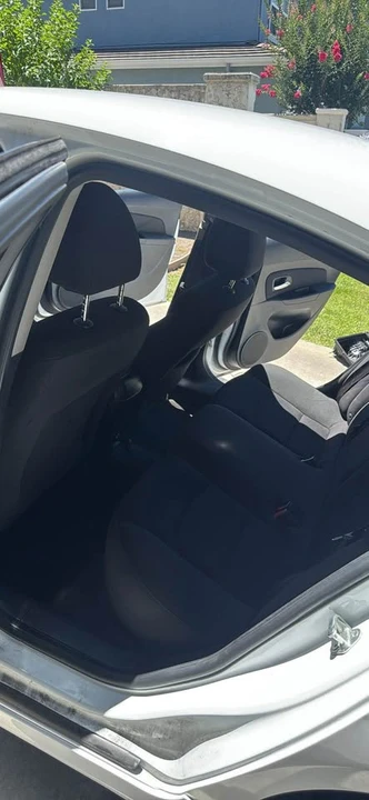 2012 Chevrolet Cruze - Image 7 of 9