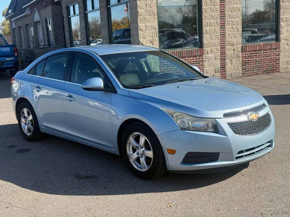 2012 Chevrolet Cruze - Image 3 of 12
