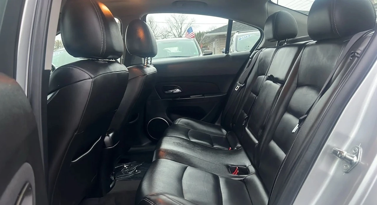 2012 Chevrolet Cruze - Image 18 of 21