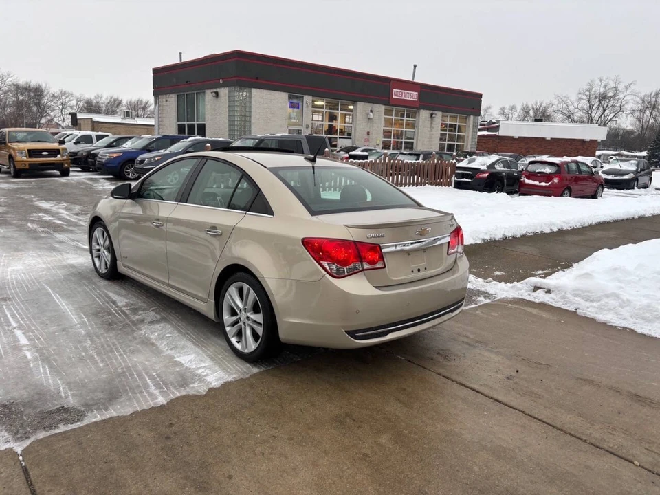 2012 Chevrolet Cruze - Image 11 of 21