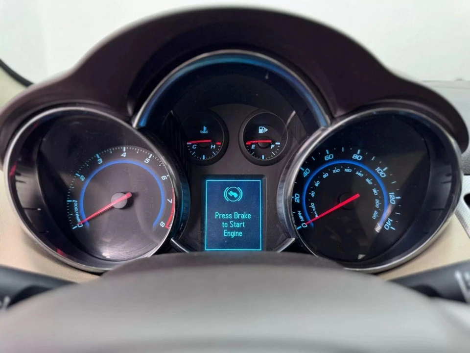 2012 Chevrolet Cruze - Image 20 of 21