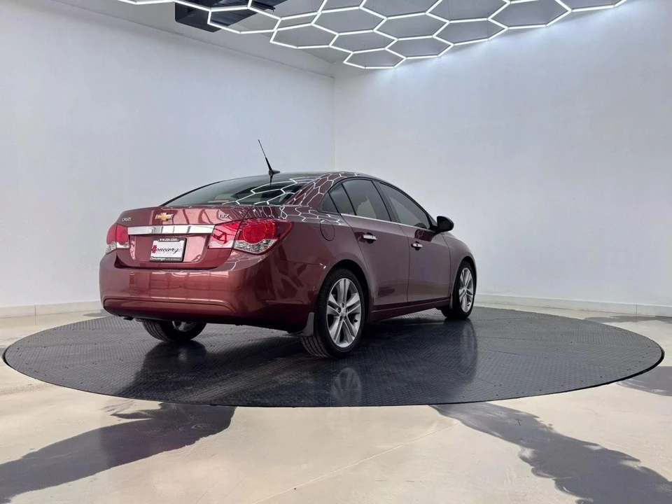 2012 Chevrolet Cruze - Image 4 of 21