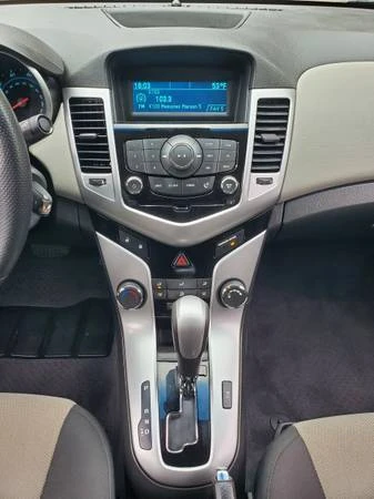 2012 Chevrolet Cruze - Image 16 of 24