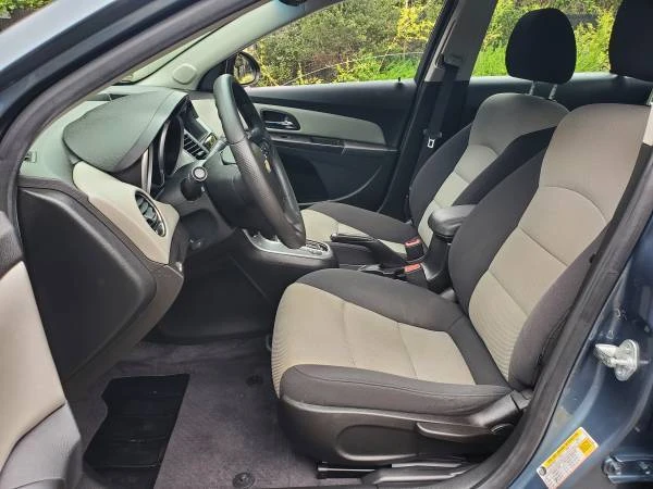 2012 Chevrolet Cruze - Image 11 of 24