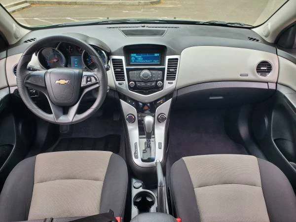 2012 Chevrolet Cruze - Image 15 of 24