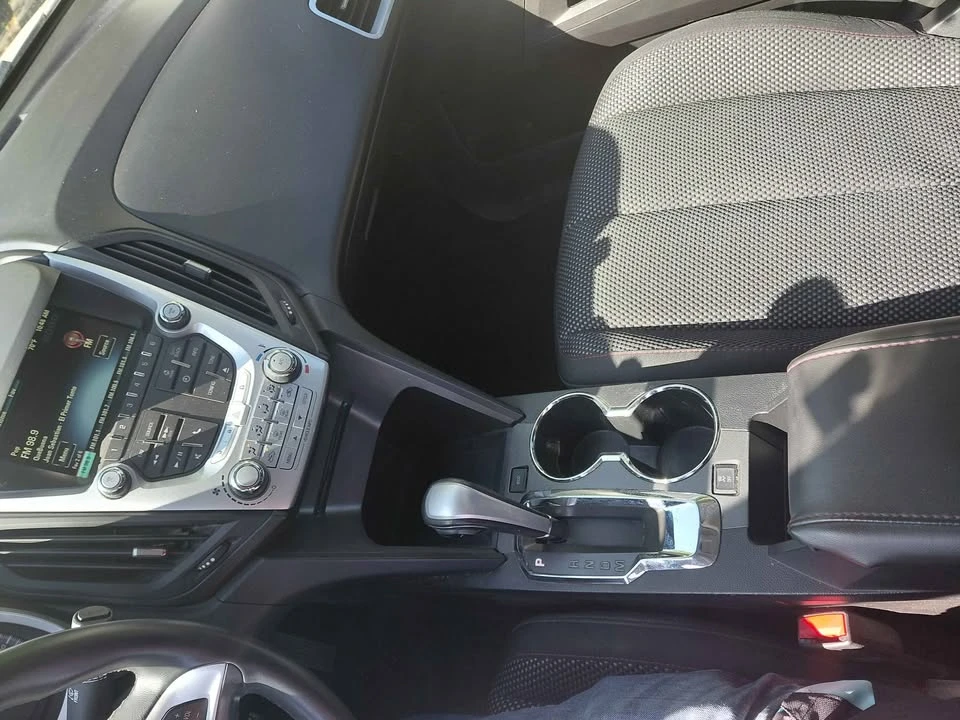 2012 Chevrolet Equinox - Image 6 of 13