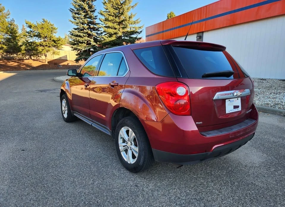 2012 Chevrolet Equinox - Image 5 of 13