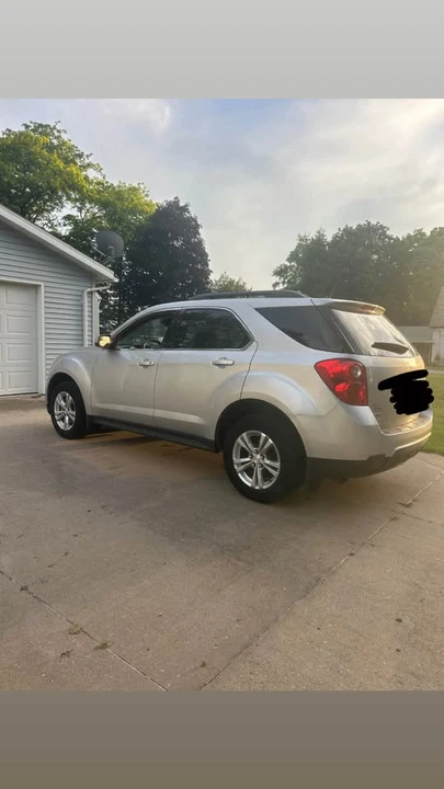 2012 Chevrolet Equinox - Image 2 of 9