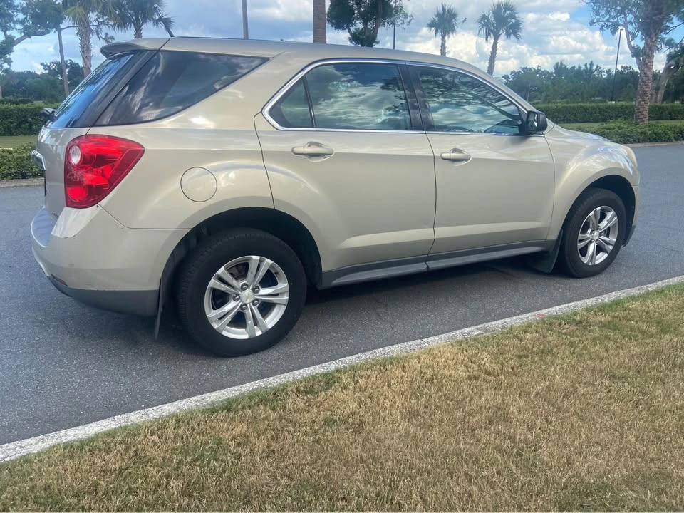 2012 Chevrolet Equinox - Image 6 of 7