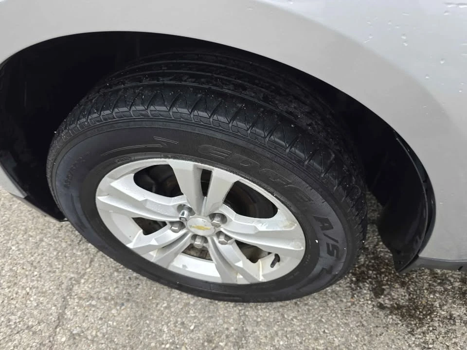 2012 Chevrolet Equinox - Image 9 of 18