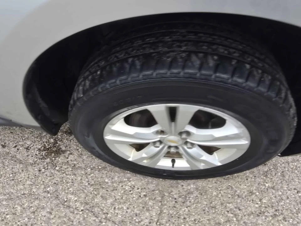 2012 Chevrolet Equinox - Image 11 of 18