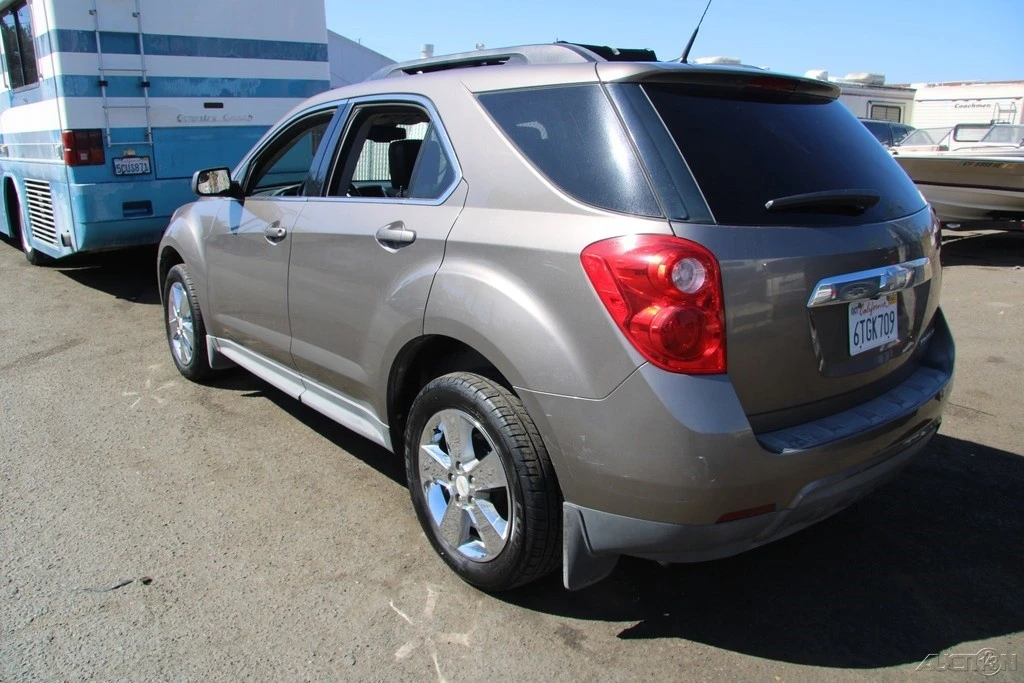 2012 Chevrolet Equinox - Image 4 of 21