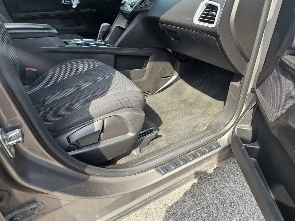 2012 Chevrolet Equinox - Image 11 of 20