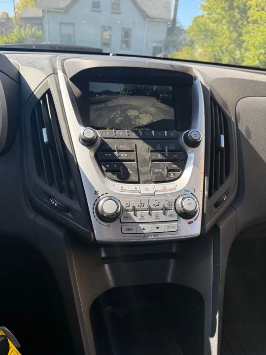 2012 Chevrolet Equinox - Image 6 of 7