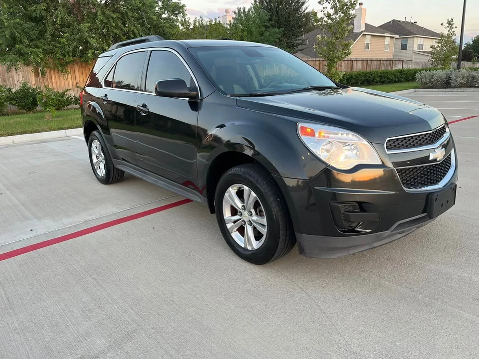 2012 Chevrolet Equinox - Image 2 of 12