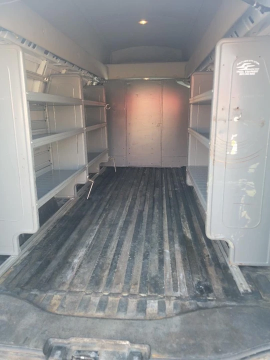 2012 Chevrolet Express - Image 11 of 18