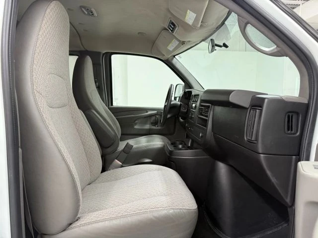 2012 Chevrolet Express - Image 12 of 12