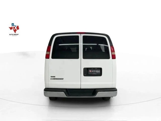 2012 Chevrolet Express - Image 9 of 12