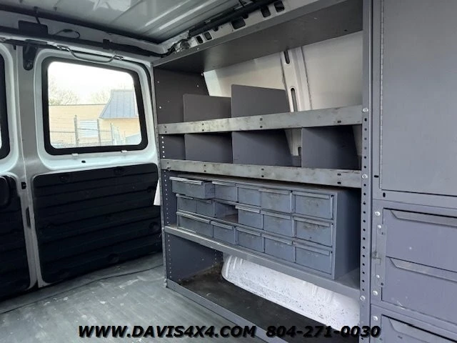 2012 Chevrolet Express - Image 16 of 31