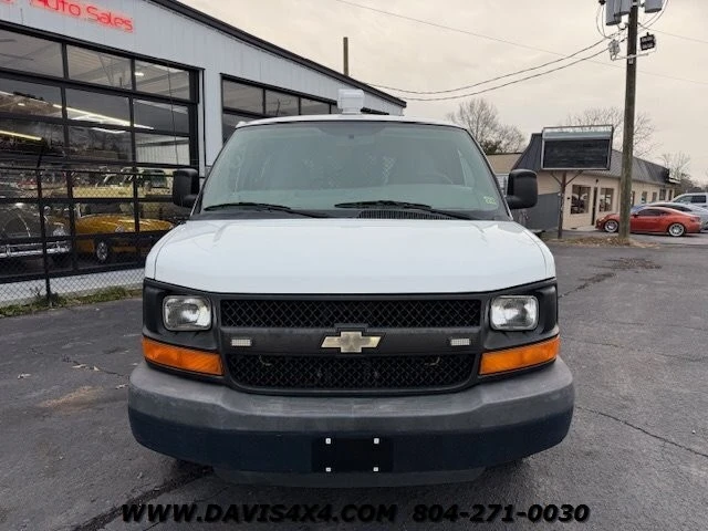 2012 Chevrolet Express - Image 3 of 12