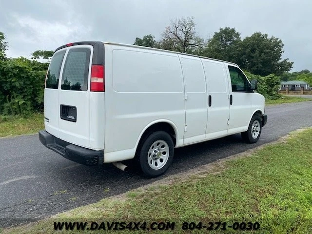 2012 Chevrolet Express - Image 4 of 29