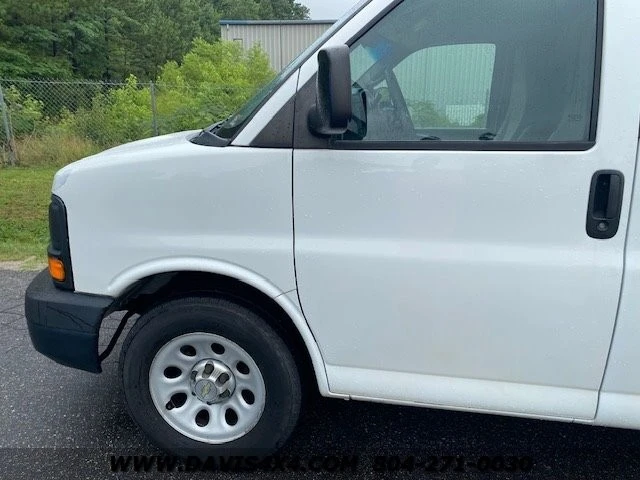 2012 Chevrolet Express - Image 20 of 29