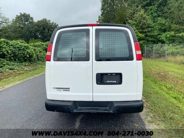 2012 Chevrolet Express - Image 5 of 12