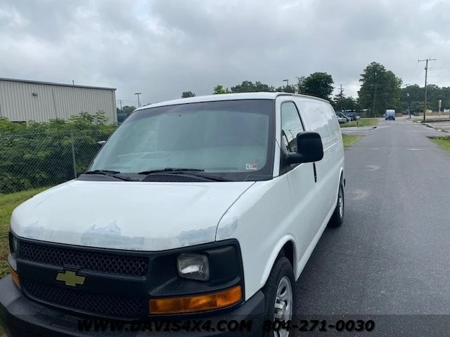 2012 Chevrolet Express - Image 23 of 29