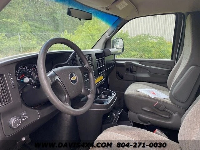 2012 Chevrolet Express - Image 7 of 29