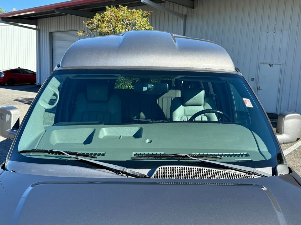 2012 Chevrolet Express - Image 20 of 21