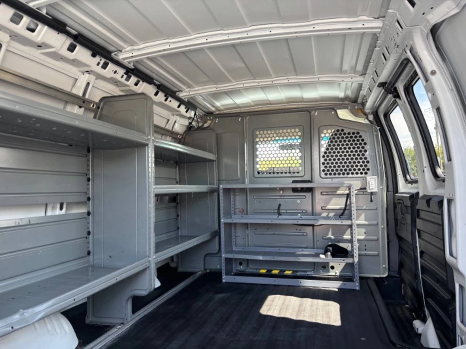 2012 Chevrolet Express - Image 10 of 12