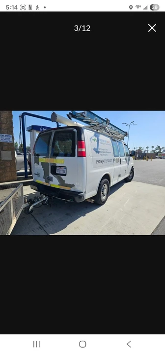 2012 Chevrolet Express - Image 3 of 10