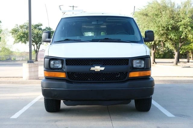 2012 Chevrolet Express - Image 3 of 21