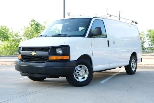 2012 Chevrolet Express - Image 4 of 21