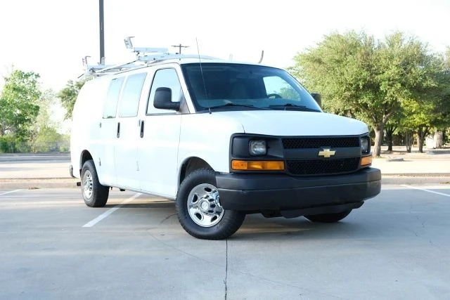 2012 Chevrolet Express - Image 6 of 21