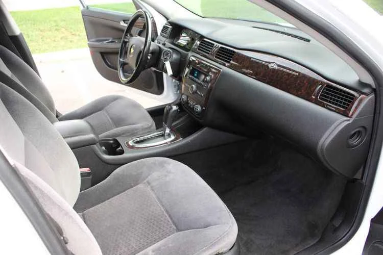 2012 Chevrolet Impala 9th Gen - Image 2 of 4