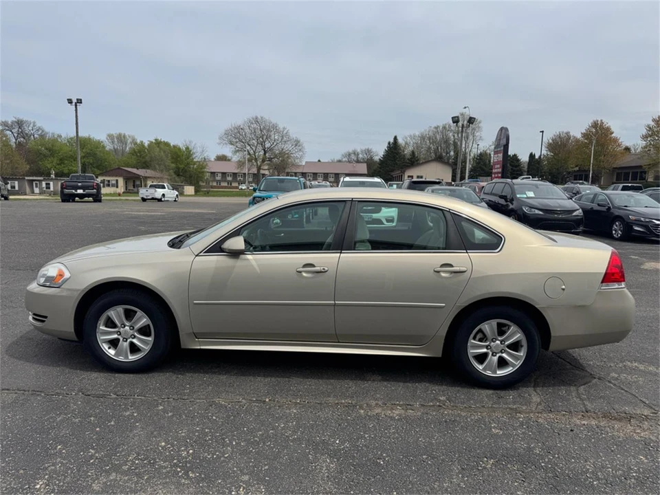 2012 Chevrolet Impala 9th Gen - Image 7 of 31