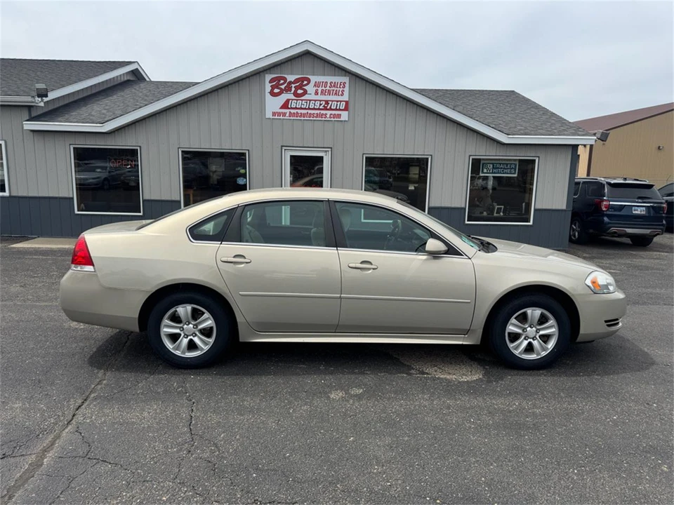 2012 Chevrolet Impala 9th Gen - Image 13 of 31