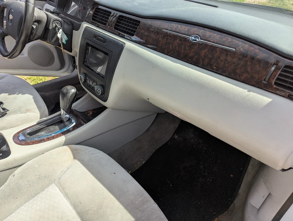 2012 Chevrolet Impala 9th Gen - Image 7 of 11