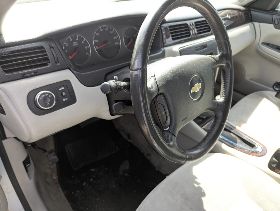 2012 Chevrolet Impala 9th Gen - Image 5 of 11