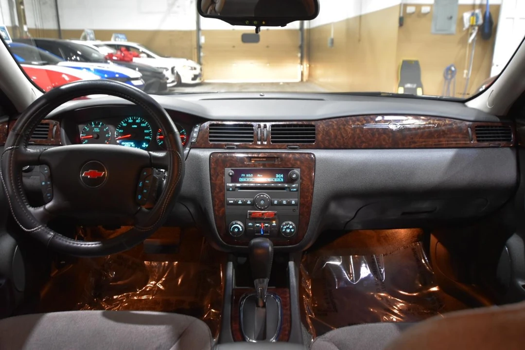 2012 Chevrolet Impala 9th Gen - Image 30 of 31