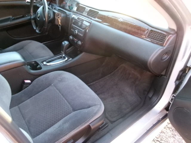 2012 Chevrolet Impala 9th Gen - Image 11 of 20