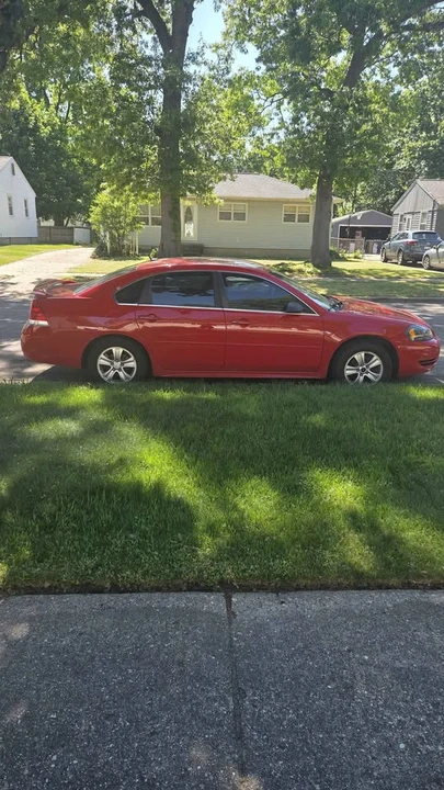2012 Chevrolet Impala 9th Gen - Image 2 of 5