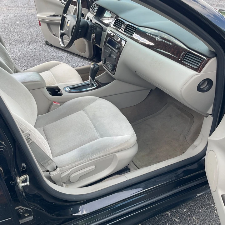 2012 Chevrolet Impala 9th Gen - Image 23 of 31