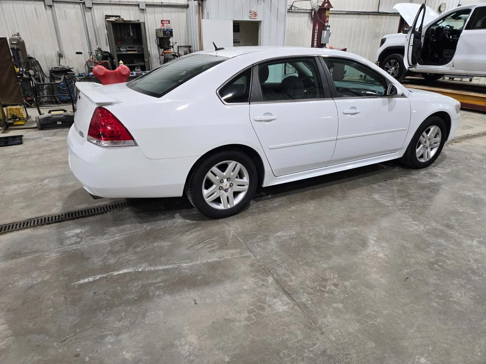 2012 Chevrolet Impala 9th Gen - Image 8 of 14