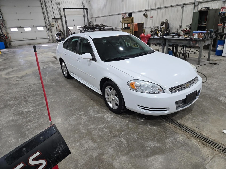 2012 Chevrolet Impala 9th Gen - Image 2 of 14