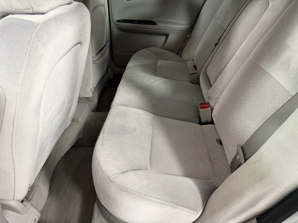 2012 Chevrolet Impala 9th Gen - Image 19 of 25