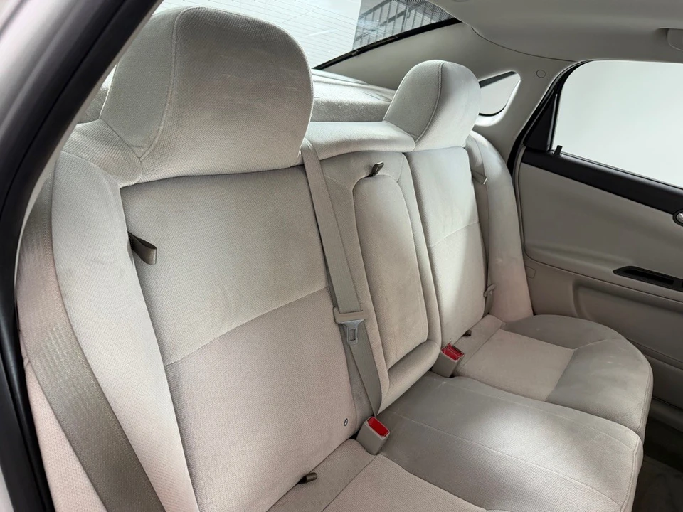 2012 Chevrolet Impala 9th Gen - Image 22 of 25